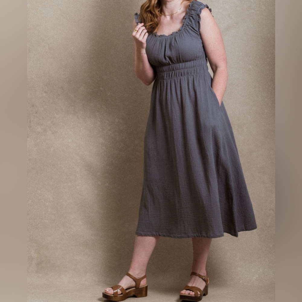 Neuflora Monaco Dress size M